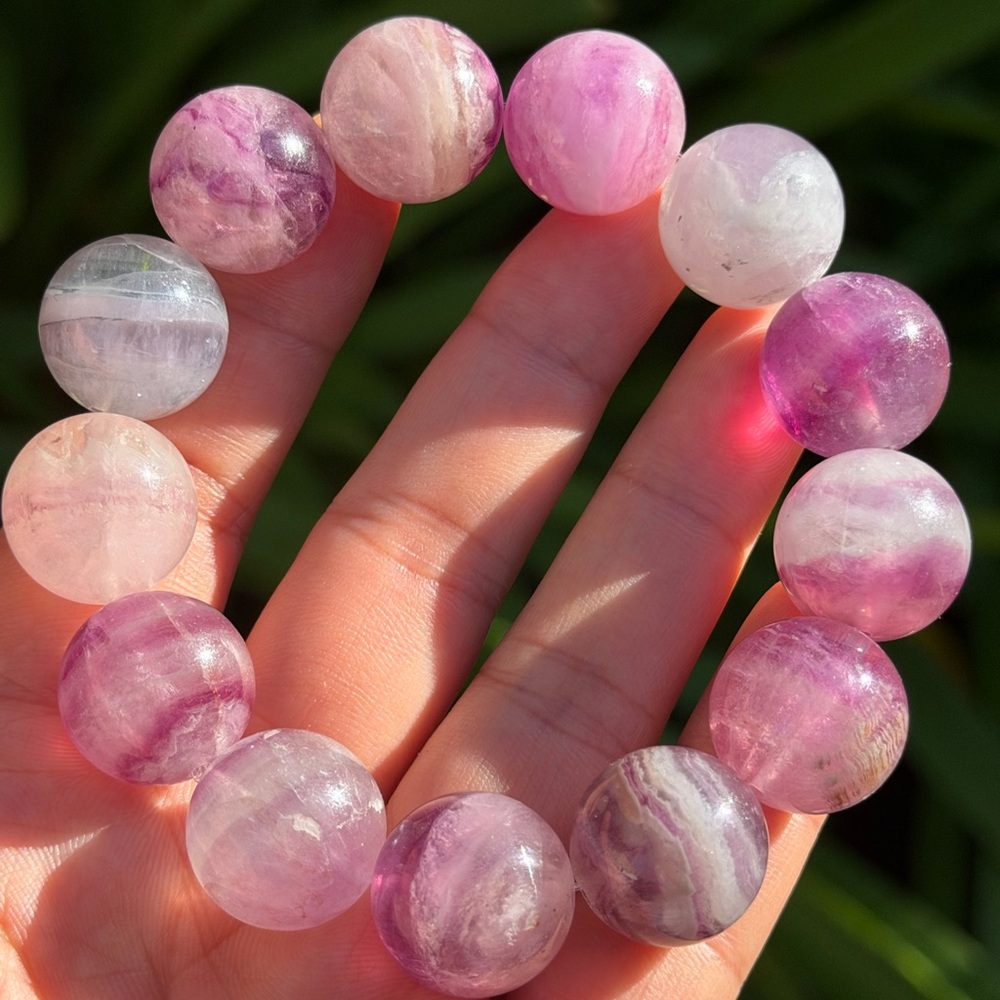 17mm stretchable banded fluorite bracelet‎ 0613